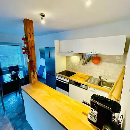 Riverhouse Апартаменты *